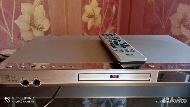 Видеомагнитофон lg