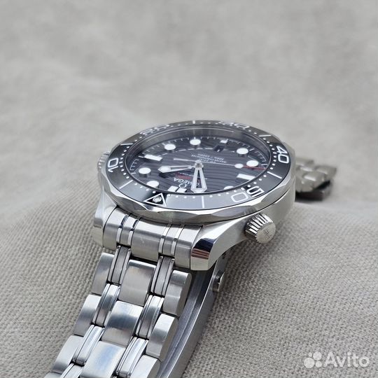 Omega Seamaster Diver 300 m