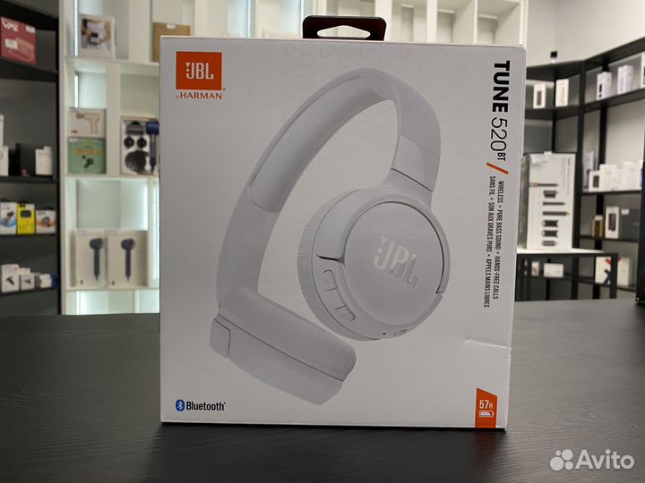 JBL Tune 520BT