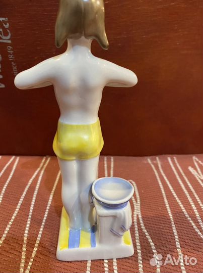 Статуэтки фарфоровые лфз