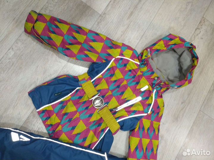 Зимний костюм для девочки