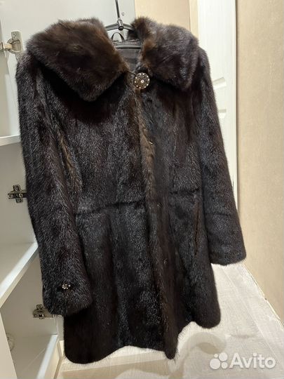 Шуба коричневая норковая с капюшоном 80см