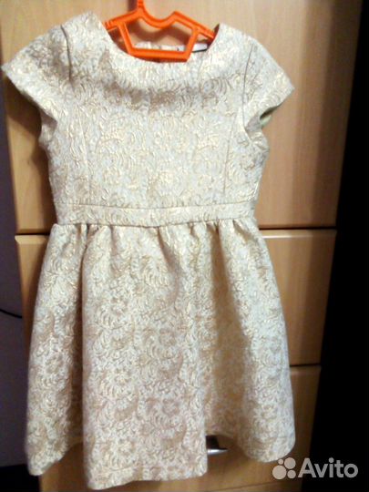 Платье на девочку