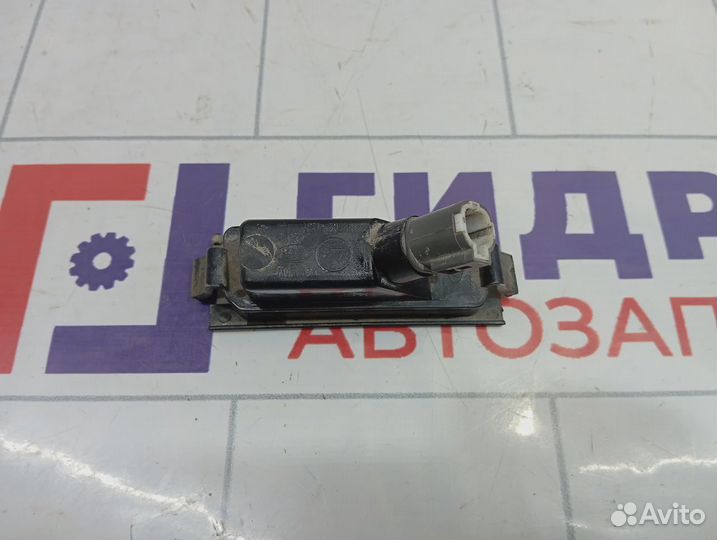 Фонарь подсветки номера левый Hyundai i30 (GD) 925011H500