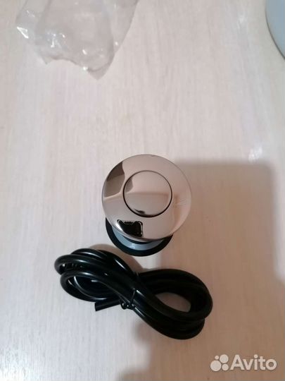 Пневмокнопка для измельчителя insinkerator