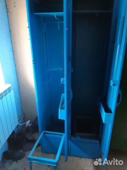 Шкаф металлический