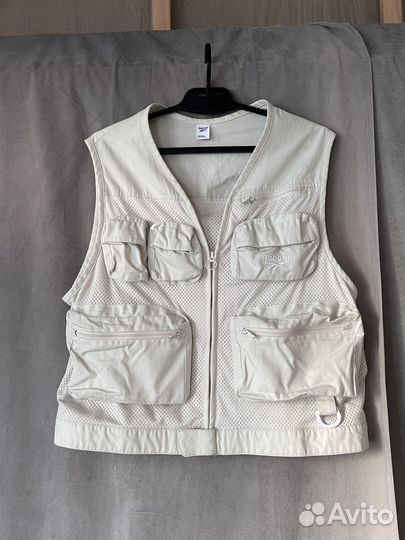Reebok белая редкая жилетка с карманами