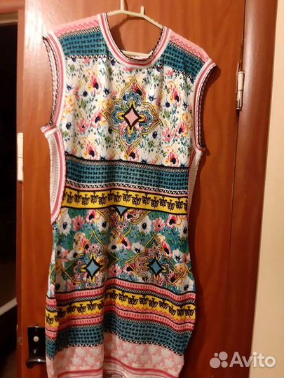 Платье трикотаж, Италия