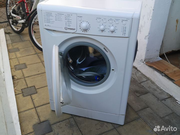 Стиральная машина бу indesit