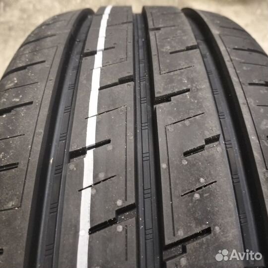 Ikon Tyres Autograph Eco C3 215/70 R15C 109R