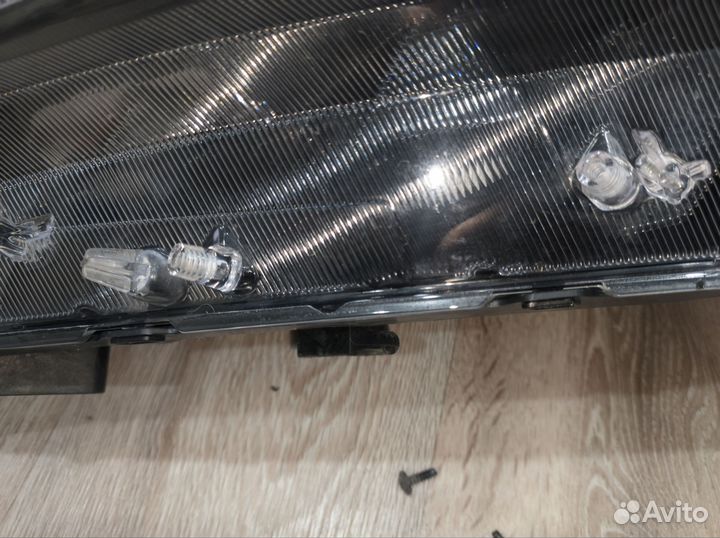 Фара правая галоген