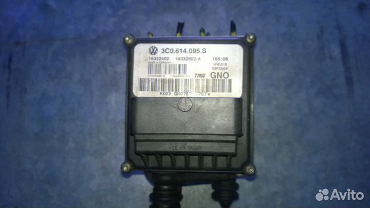 Блок ABS для VW Passat B6 3C0614095S
