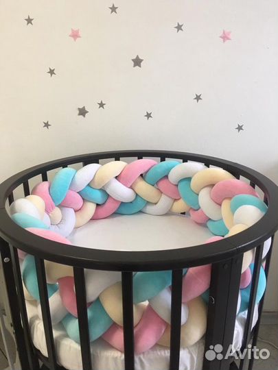 Бортик - косичка из 5-и плетений в кроватку