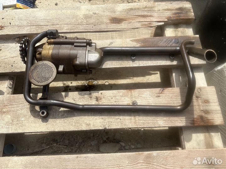 Насос масляный mercedes w211 5.0