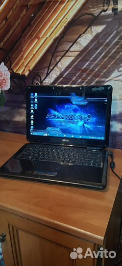 Ноутбук asus