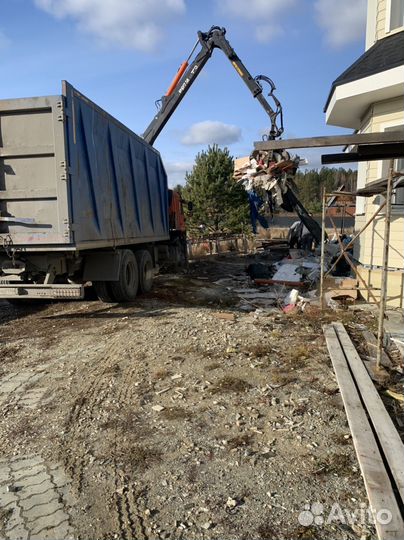 Вывоз мусора ломовоз