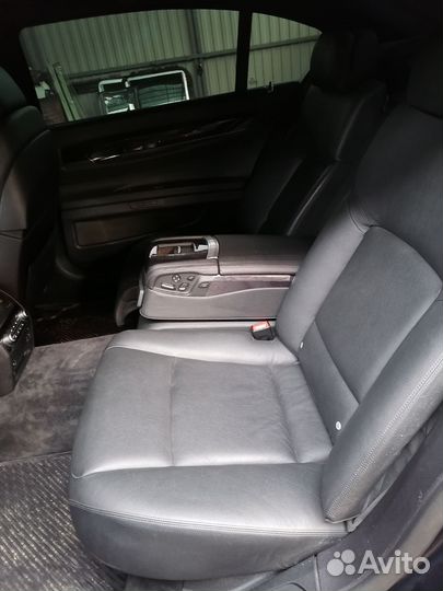 Bmw 7серияF 02