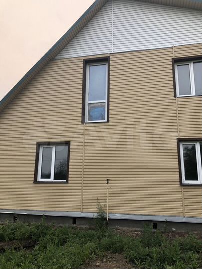 Дом 200 м² на участке 6 сот.