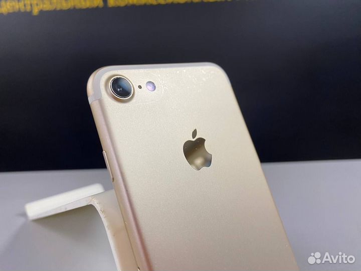 iPhone 7, 32 ГБ