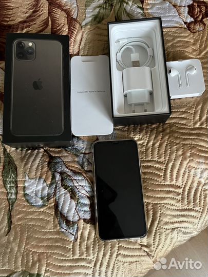 Телефон iPhone 11 pro