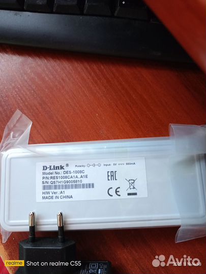 D-Link Неуправляемый коммутатор с 8 портами