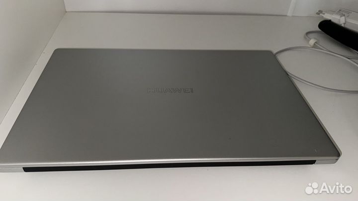 Ноутбук huawei