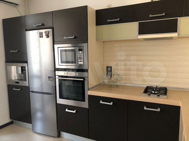 2-к. квартира, 71 м², 2/9 эт.