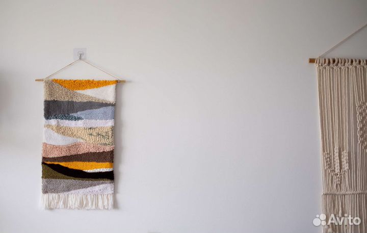 Панно в технике ковровая вышивка