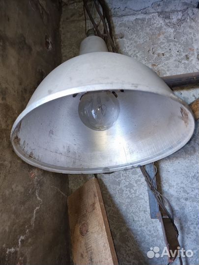 Фонарь прожектор