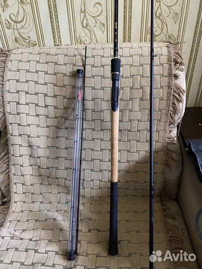 Фидер Shimano Beast Master CX Light Feeder 11'