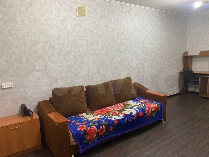 Комната 20 м² в 4-к., 1/5 эт.