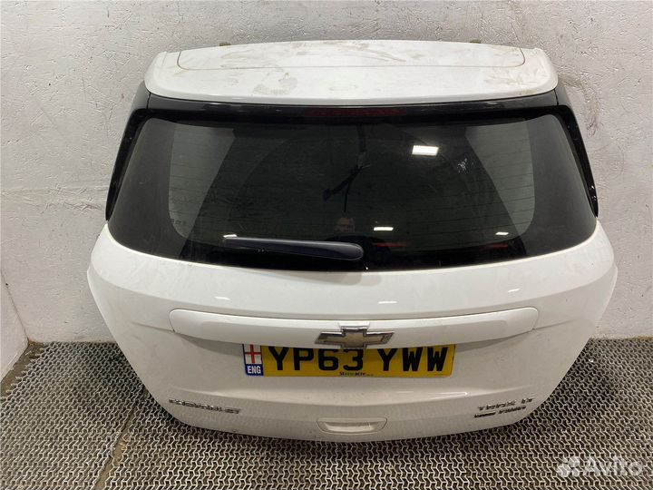 Обшивка крышки багажника Chevrolet Trax, 2013