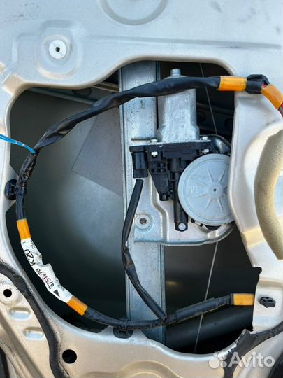 Стеклоподъемник зад лев Suzuki Grand Vitara 2