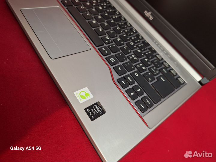 Ноутбук Fujitsu lifebook E Series