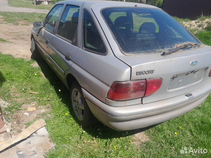 Ford escort