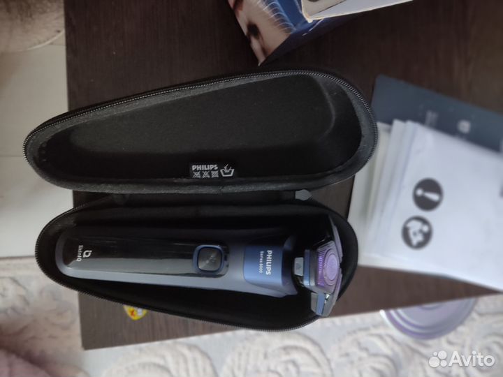 Бритва электрическая philips новая