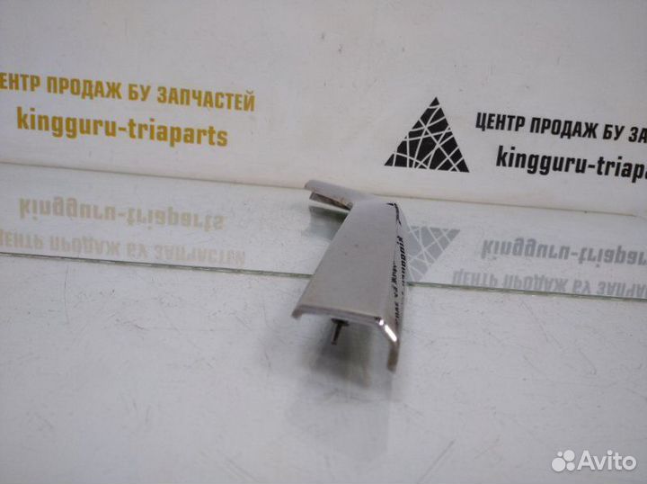 Молдинг бампера передний правый LADA Vesta 1 GFL