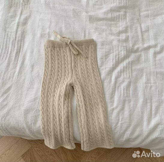 Вязанный костюм для девочки