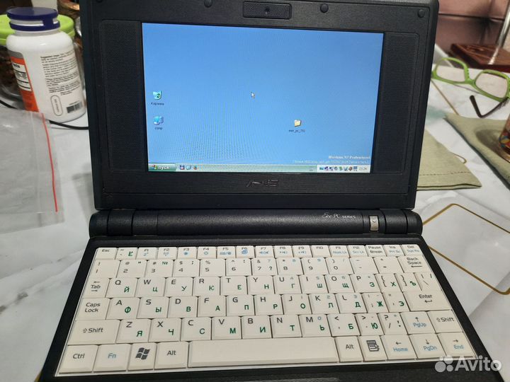 Нетбук asus Eee PC 701