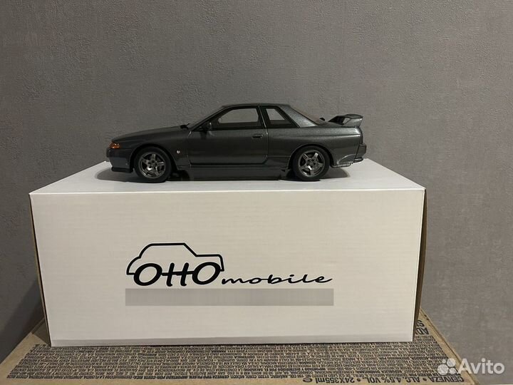 Модель Nissan Skyline R32 1/18 Otto