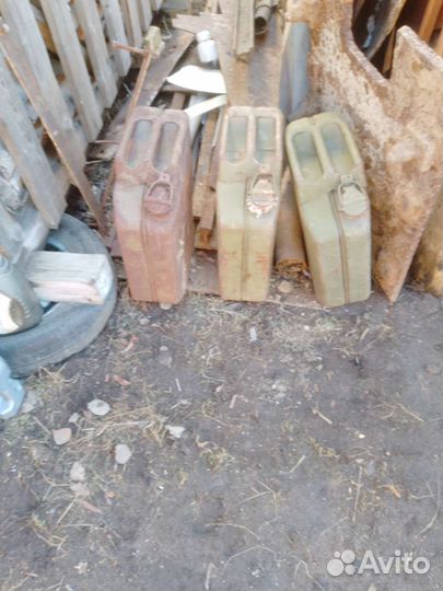 Канистры 20 литров