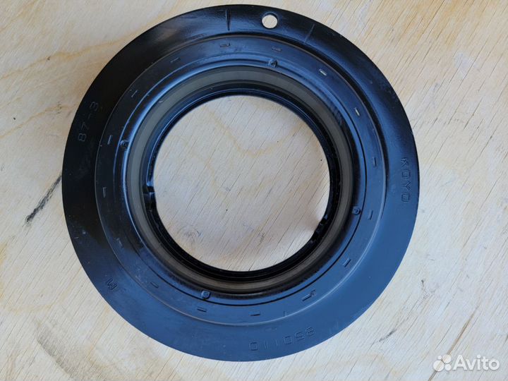 Ступичный подшипник Toyota Camry XV70 + Опорный (О