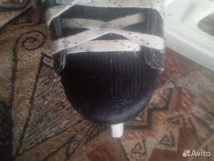 Продам коньки б/у