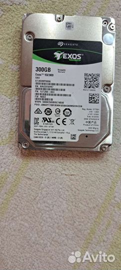 Seagate exos 15e900 SAS 300gb 2 штуки