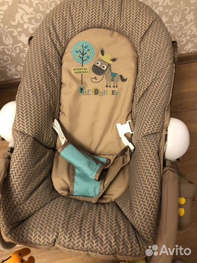 Шезлонг детский babyton