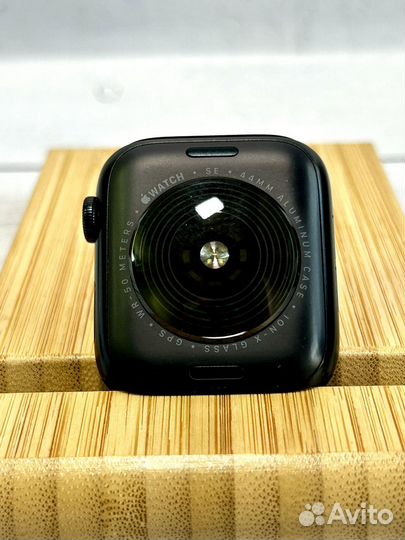 Apple Watch SE2 44mm