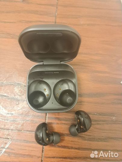 Беспроводные наушники samsung galaxy buds 2