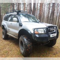 Mitsubishi Montero 3.5 AT, 2001, 172 000 км, с пробегом, цена 1 300 000 руб.