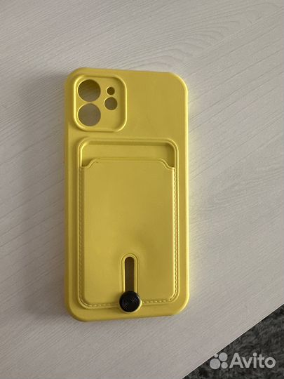 Чехлы на iPhone 12