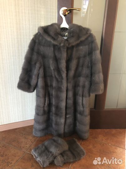 Шуба норковая с капюшоном